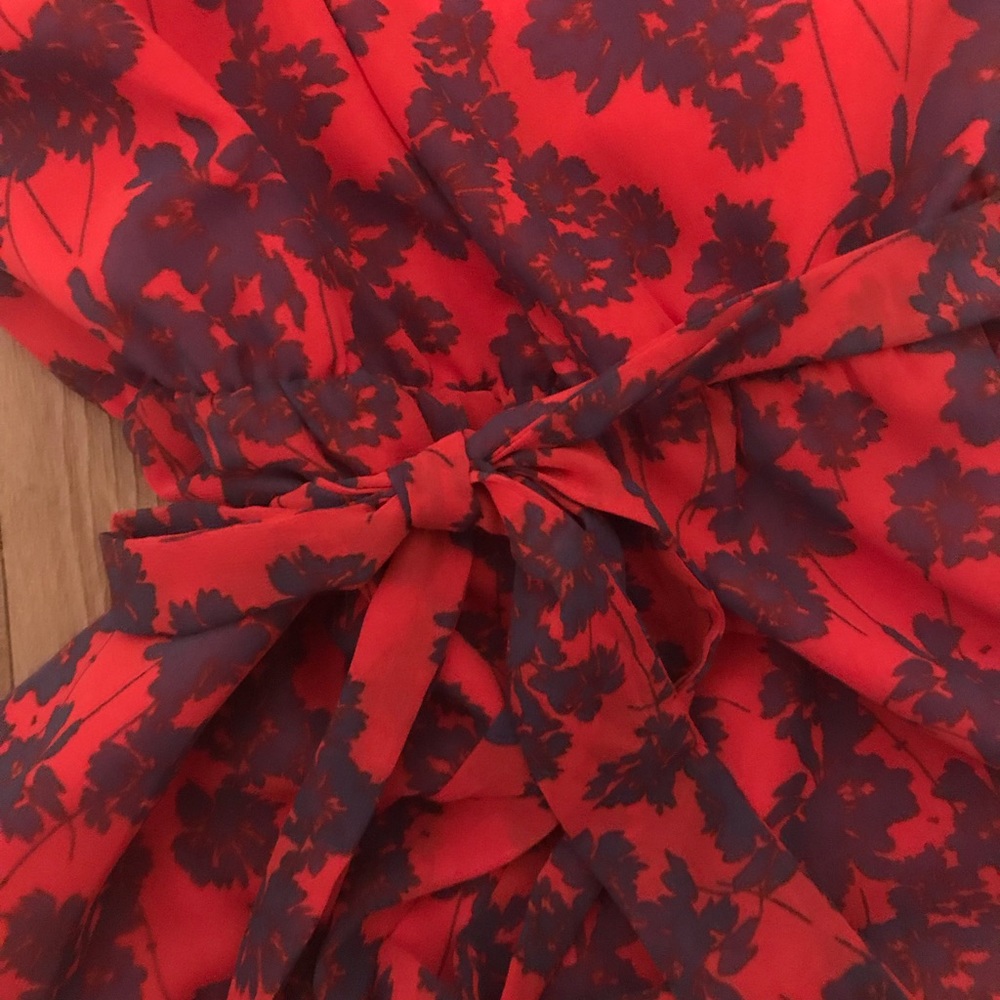 Ruffle Neck Top - Picture 3 of 3